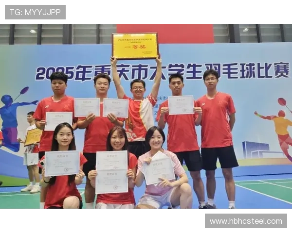 重庆羽毛球队在世界锦标赛积分榜中以56分稳居第一名展现强大实力