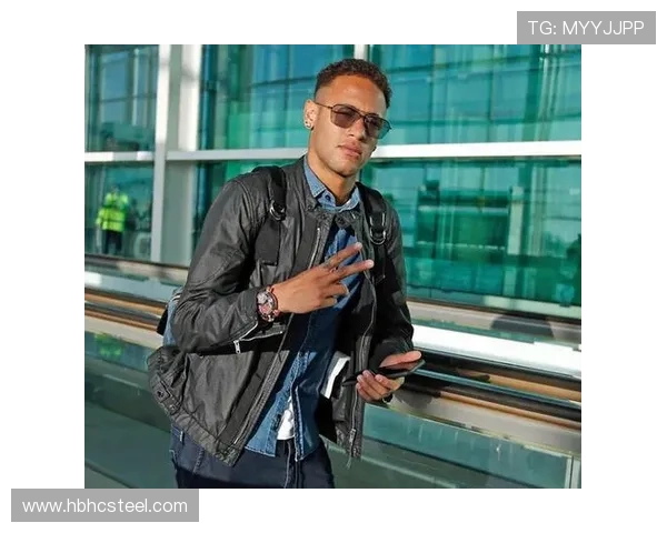 足球明星比赛时的服装选择与时尚风格分析