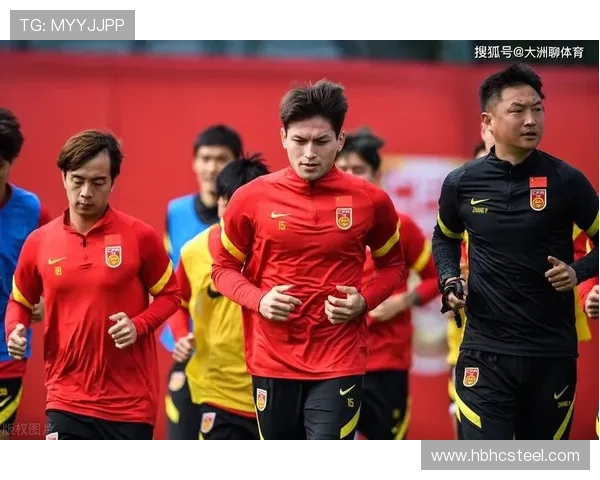 亚运会特别报道：上海足球队在赛场上的拼搏与荣耀之路